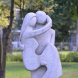 kolpino-skulptura-molodozhyony-02