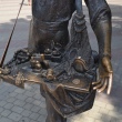 gelendzhik-skulptura-korobejnik-03