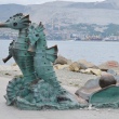 novorossijsk-skulptura-morskie-konki-05