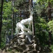 ekaterinburg-skulptura-oleni-02