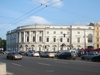 Российская национальная библиотека. Фото 20.07.2011